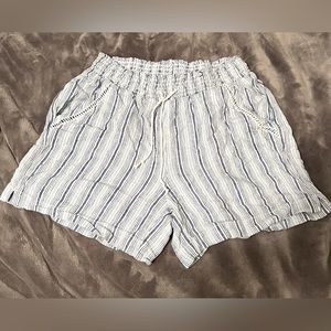 Striped tie linen shorts